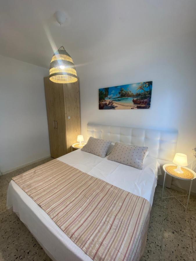 Apartment Oskar Beach 바트얌 외부 사진