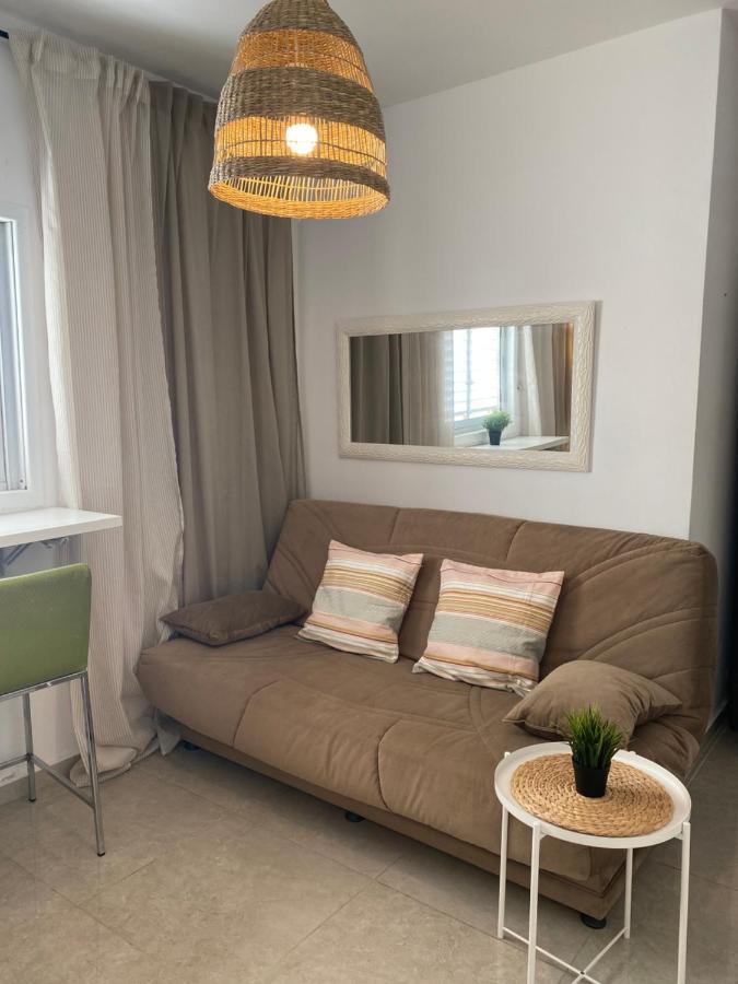 Apartment Oskar Beach 바트얌 외부 사진