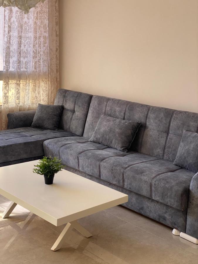 Apartment Oskar Beach 바트얌 외부 사진