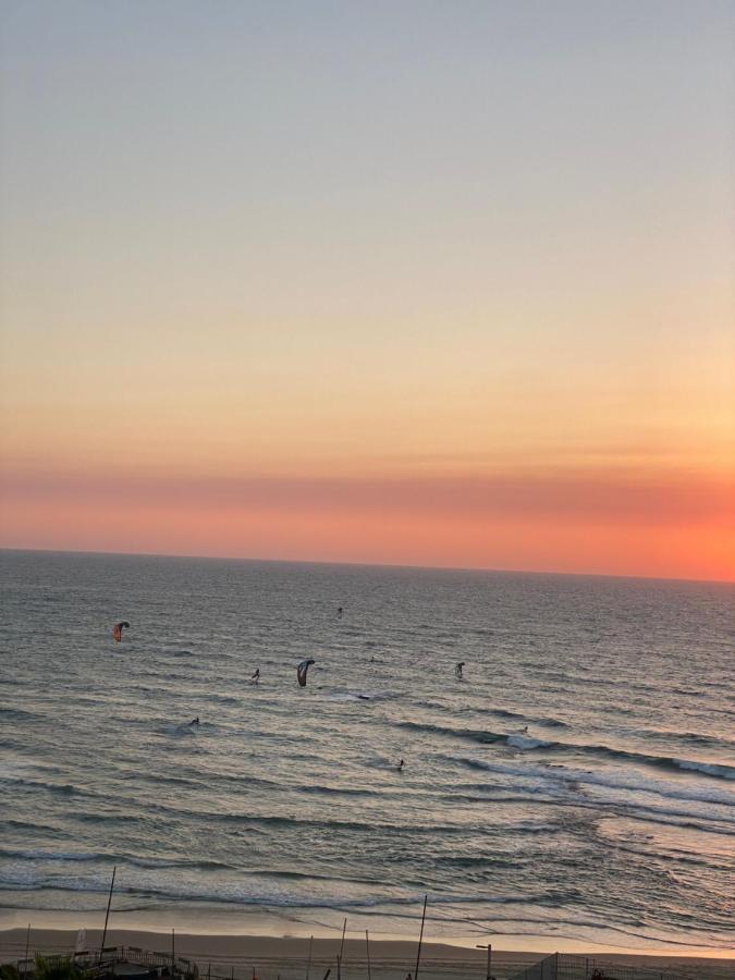 Apartment Oskar Beach 바트얌 외부 사진