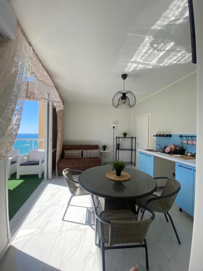 Apartment Oskar Beach 바트얌 외부 사진