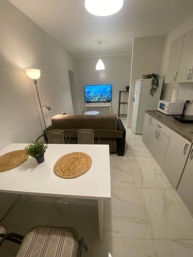 Apartment Oskar Beach 바트얌 외부 사진