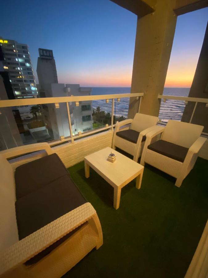 Apartment Oskar Beach 바트얌 외부 사진